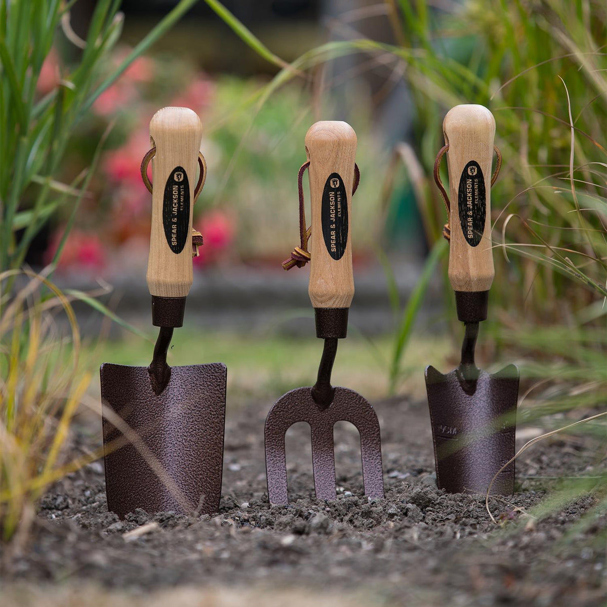 Spear & Jackson Gift Set of Trowels and Weed Fork, Elements Garden Han