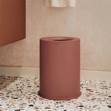 Load image into Gallery viewer, Cosmic BWC Brush Holder | Free Standing | Black Matte | 6.5x13.5x6.5 cm