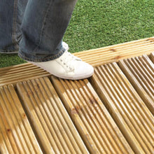 Load image into Gallery viewer, Anti-Slip Deck Coating 2.5 litre