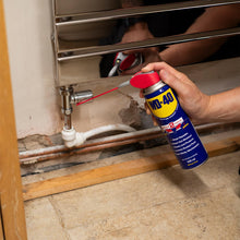 Load image into Gallery viewer, WD-40 Multi-Use Lubricant Smart Straw Spray 450ml x6, Removes Grease, Stops Rust