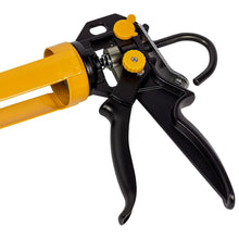 Load image into Gallery viewer, Roughneck Vari-flow Heavy-Duty Sealant &amp; Adhesive Gun 280mm/11" - ROU12030