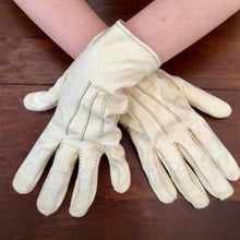 Load image into Gallery viewer, Kent &amp; Stowe Luxury Leather Water Resistant Gloves for Gardening, Men&#39;s Medium