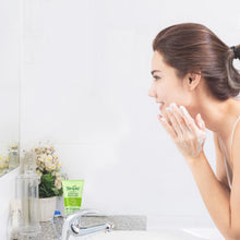 Load image into Gallery viewer, Simple Kind to Skin Soap Free Refreshing Facial Gel Wash 50ml, 3 or 6 Pack