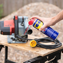 Load image into Gallery viewer, WD-40 Multi-Use Lubricant Smart Straw Spray 450ml x6, Removes Grease, Stops Rust
