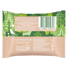Load image into Gallery viewer, Simple Protect 'N' Glow Instant Cleansing Wipes for Dull &amp; Tired Skin, 3 or 6 Pk