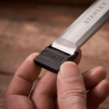 Load image into Gallery viewer, STANLEY 5002 B/E CHISEL SET 4PC + OILSTONE