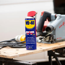 Load image into Gallery viewer, WD-40 Multi-Use Lubricant Smart Straw Spray 450ml x6, Removes Grease, Stops Rust