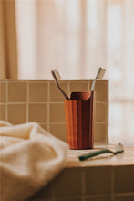 Load image into Gallery viewer, COSMIC Avenir Toothbrush Holder, Polygonal, White Recycled Plastic
