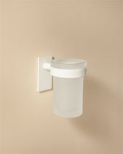 Load image into Gallery viewer, Bath + By Cosmic 2766553 portacepillos, Matte White