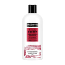 Load image into Gallery viewer, Tresemme Shampoo &amp; Conditioner Set 680ml w/ Vitamins B, C &amp; E for All Hair Types