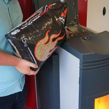 Load image into Gallery viewer, Firepower Softwood Pellets 15kg Low Moisture 6mm for Pizza Oven &amp; Wood Burners