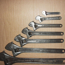 Load image into Gallery viewer, BAHCO 8071 BLACK ADJUSTABLE WRENCH 8IN