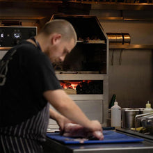 Load image into Gallery viewer, Ecoblaze Briquettes Charcoal 10kg Restaurant Grade for Pizza Oven, BBQ &amp; Firepit