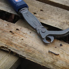 Load image into Gallery viewer, Nail Puller 60cm (24in)