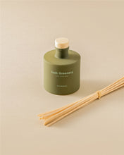 Load image into Gallery viewer, Cosmic Reed Diffuser Pink Freestanding Accesory Measures 6 X 7 X 6 Cm