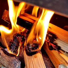 Load image into Gallery viewer, Ecoblaze Kiln Dried Kindling Wood 120 Fire Sticks for Log Burners &amp; Pizza Oven