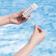Load image into Gallery viewer, Bestway 3-in-1 Pool and Spa Test Strips 1 or 2 Pack (50 strips per Pack)