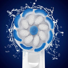 Load image into Gallery viewer, 4xOral-B FlossAction, CrossAction, 3D White or Sensi Clean Toothbrush RefillHead
