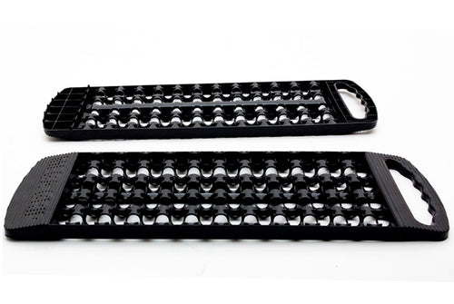 1 Pair Wheel Snow Grippers With Drawstring bag
