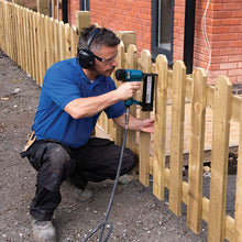 Load image into Gallery viewer, Silverline 282400 Air Framing Nailer 90mm 10 - 12 Gauge