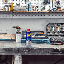 Load image into Gallery viewer, WD-40 Specialist Heavy-Duty Motorbike Chain Lubricant Can 400ml