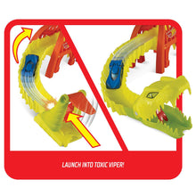 Load image into Gallery viewer, Hot Wheels Toxic Viper Bridge Attack Playset