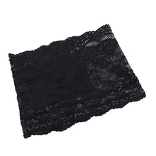 Load image into Gallery viewer, Women Lace Thigh Band with Anti-Slip Cellphone Pocket