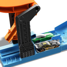 Load image into Gallery viewer, Hot Wheels Monster Trucks Stunt Tire Play Set