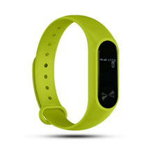 Load image into Gallery viewer, Aquaris AQ112 Fitness Tracker With Heart Rate Monitor