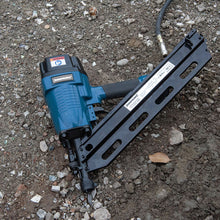 Load image into Gallery viewer, Silverline 282400 Air Framing Nailer 90mm 10 - 12 Gauge