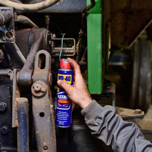 Load image into Gallery viewer, WD-40 Multi-Use Lubricant Flexible Metal Straw Aerosol 400ml x2, Stops Rust