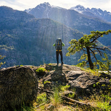 Load image into Gallery viewer, Summit Discovery Adventures 65L Daypack With Hydration Bladders Section Holder