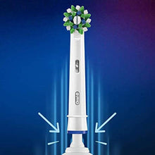 Load image into Gallery viewer, 4xOral-B FlossAction, CrossAction, 3D White or Sensi Clean Toothbrush RefillHead