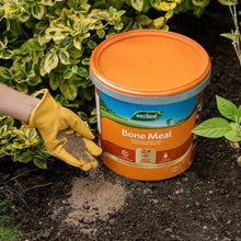 Load image into Gallery viewer, Westland Bone Meal Root Builder Ready To Use Granules Rich In Calcium 10kg