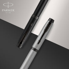 Load image into Gallery viewer, Parker IM Fountain Pen Black Lacquer Medium Point Blue Ink Gift Box