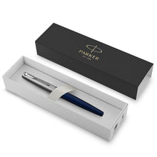 Load image into Gallery viewer, Parker Jotter Fountain Pen Royal Blue Medium Nib Blue Ink Gift Box