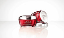 Load image into Gallery viewer, Olay Regenerist Anti-Aging Series