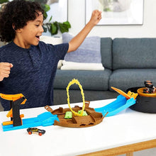 Load image into Gallery viewer, Hot Wheels Monster Trucks Stunt Tire Play Set
