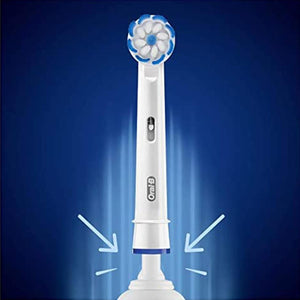 4xOral-B FlossAction, CrossAction, 3D White or Sensi Clean Toothbrush RefillHead