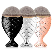 Load image into Gallery viewer, Mermaid Tail Fish Scale Makeup Cosmetic Brush