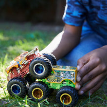 Load image into Gallery viewer, Hot Wheels Monster Trucks Demo 2-Pk Assorted &amp; Truck Scorpion Sting Raceway
