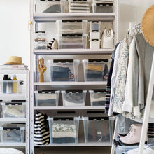 Load image into Gallery viewer, SmartStore Classic 31 Storage Box Spacious, Stackable and Transparent, 32 Litres