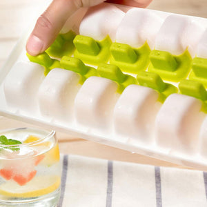 Haven Good Grips No-Spill Ice Cube Tray with Silicone Lid