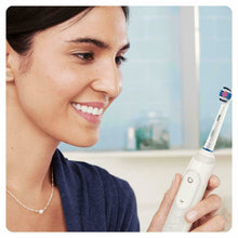 Load image into Gallery viewer, Oral-B Genuine 3D White Replacement Toothbrush Heads - 4 Heads